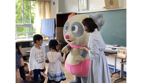 ハレッタ交通安全ステッカーをお届けしました