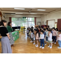 【読み聞かせ】柏こども園(長岡市)